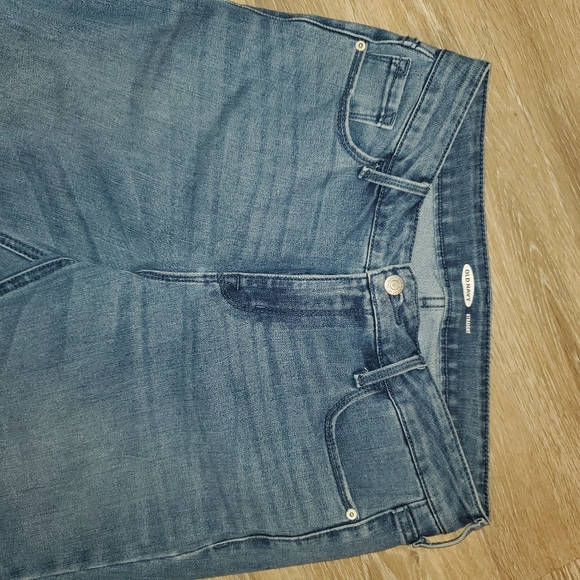Old Navy Straight Leg - Picture 2 of 5